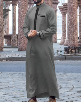 Men’s Thobe – Elegant & Comfortable Traditional Wear