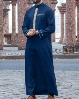 Men’s Thobe – Elegant & Comfortable Traditional Wear